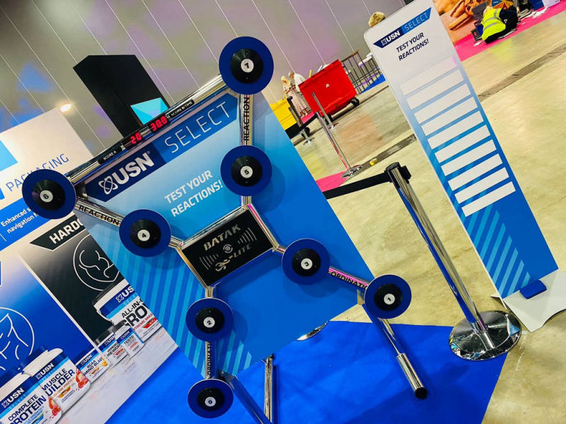 Magnetic dry wipe score boards