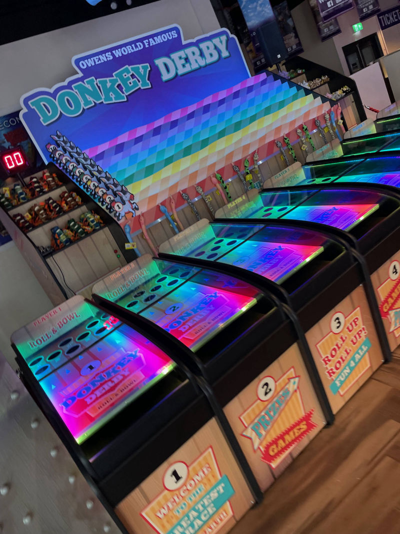 Plinko Onlineroll and bowl horse race and donkey derby games