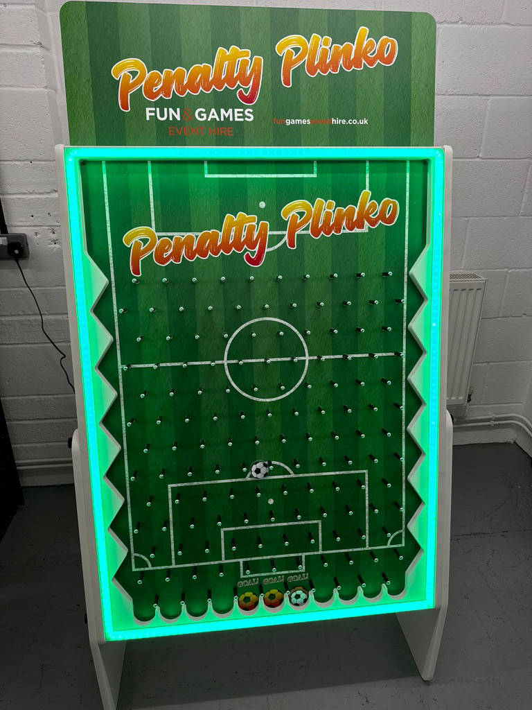 Penatly plinko game football theme
