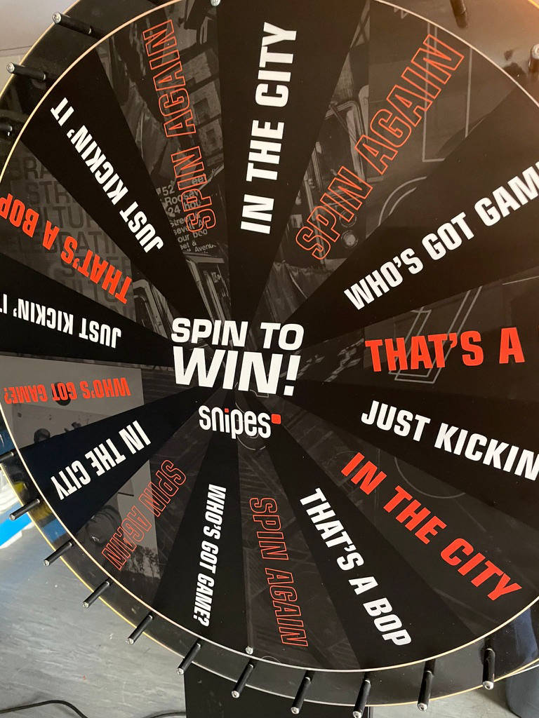 Snipes USA prize wheel game