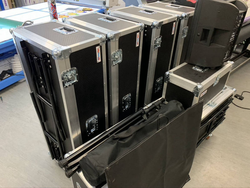 Fully flight cases donkey derby