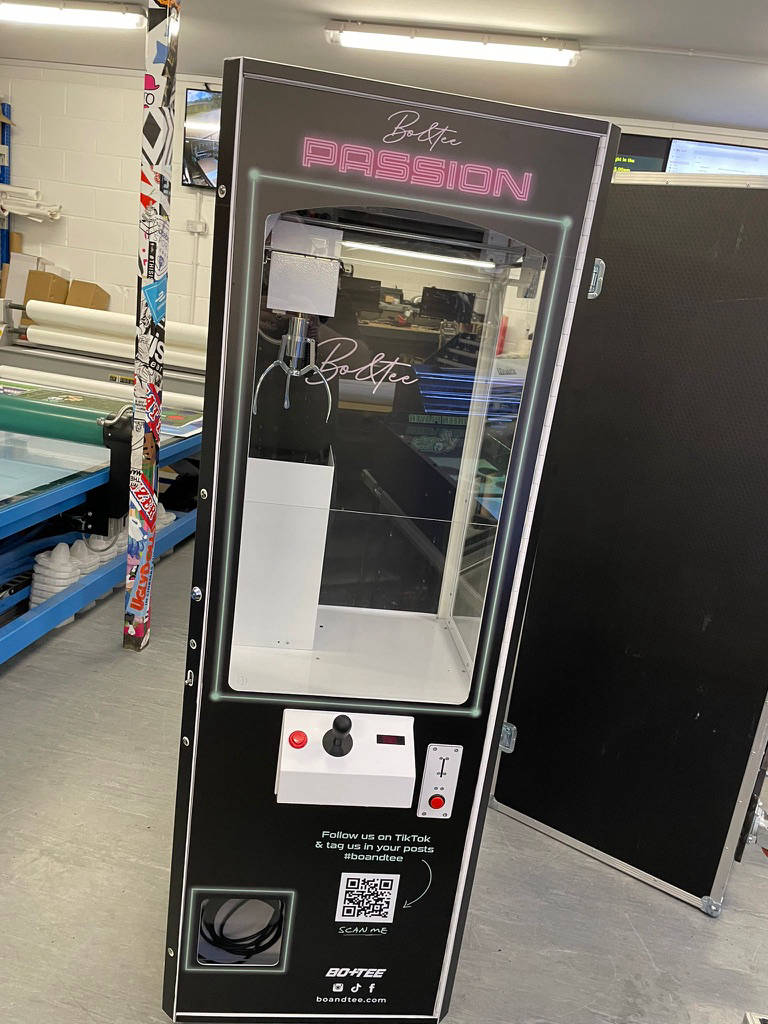 arcade prize crane