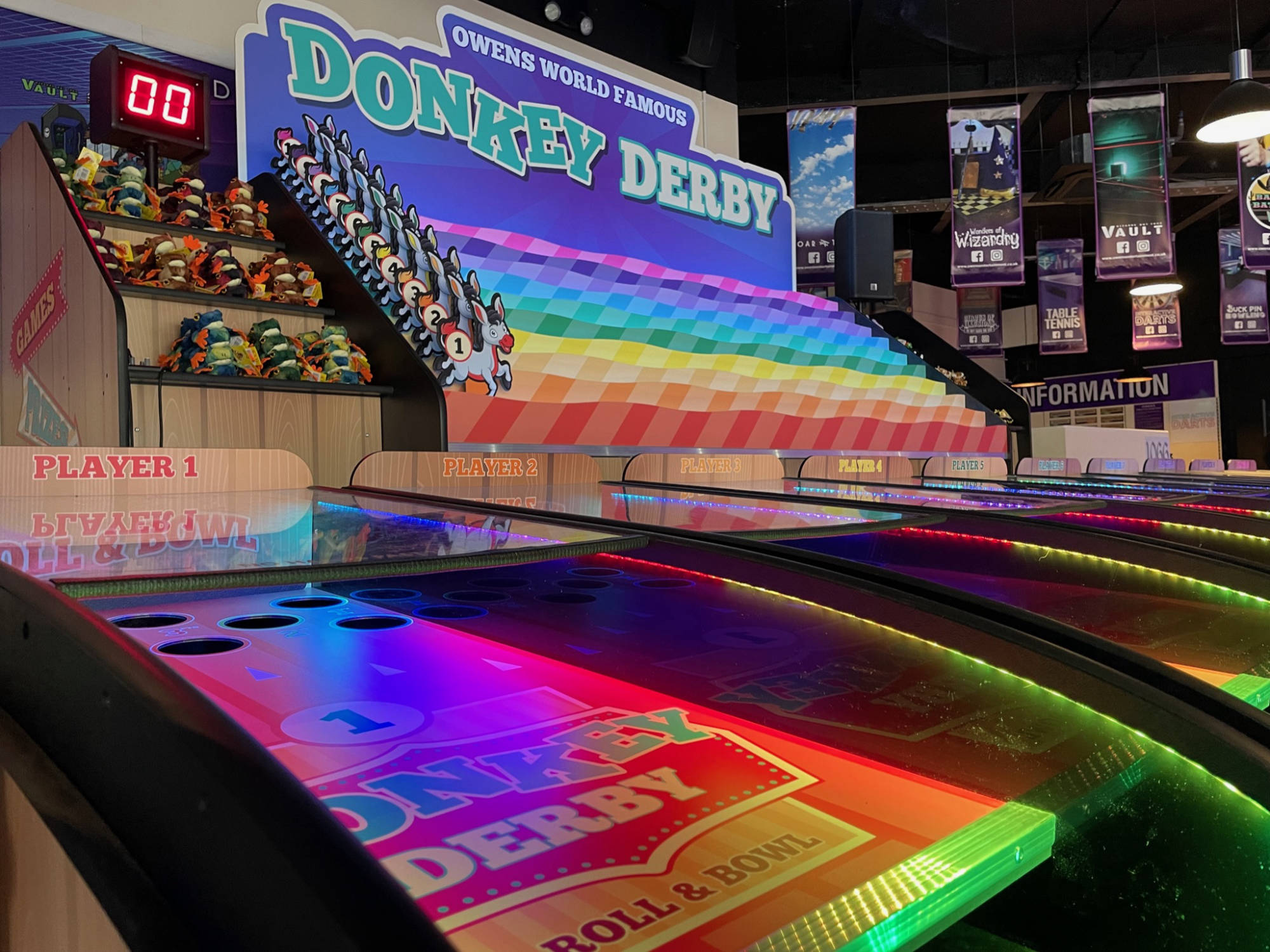 Portable arcade fun fair derby games