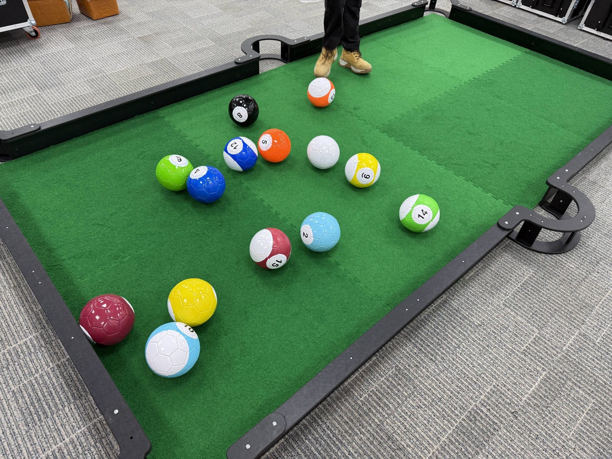footpool tables for events