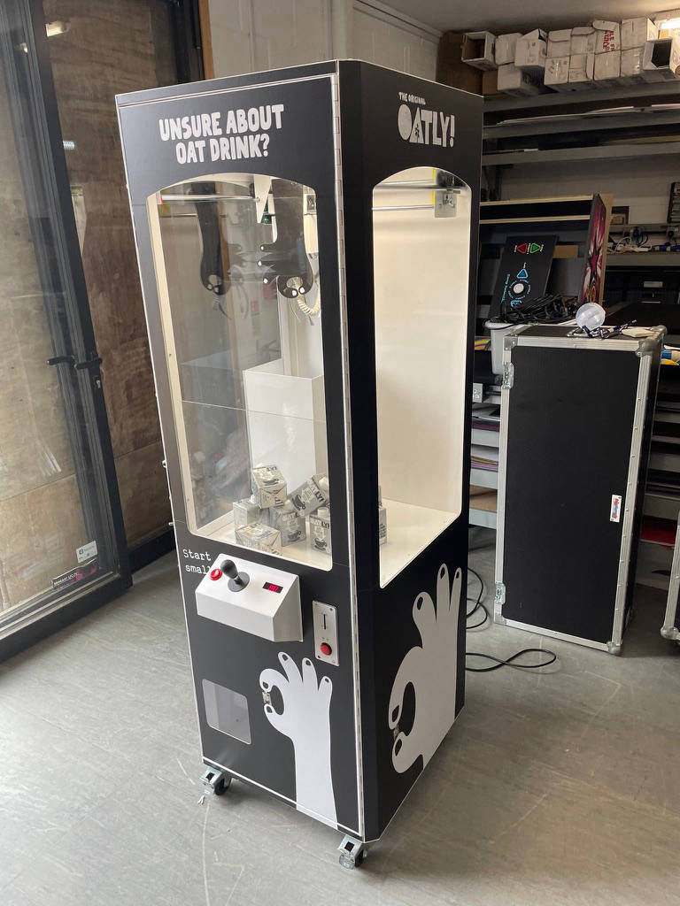 prize cranes uk